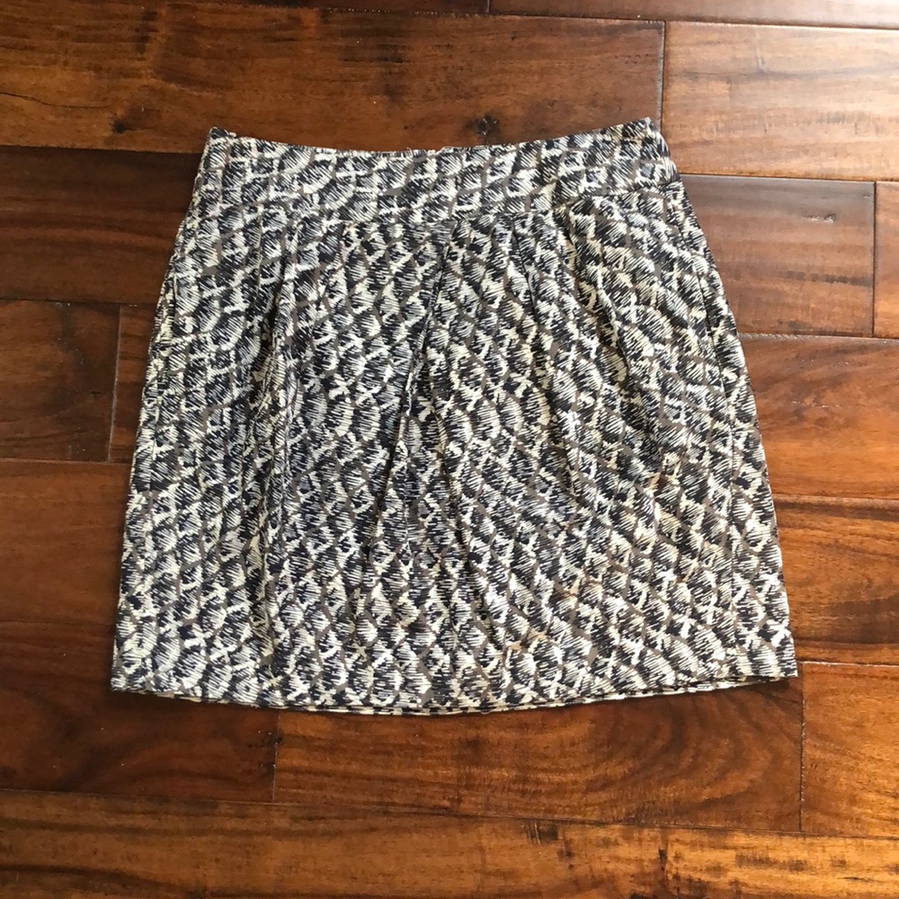 Banana Republic Graphic Print Skirt SZ 4